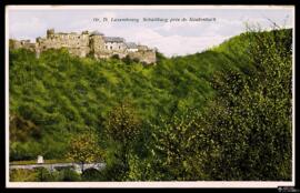 Tarjeta postal policromada de vista panorámica del Castillo de Schtüttburg de Kautenbach editada ...