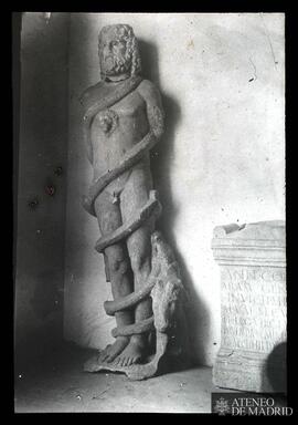 Mérida (Badajoz). Museo Nacional de Arte Romano. Mithras (Oriental)