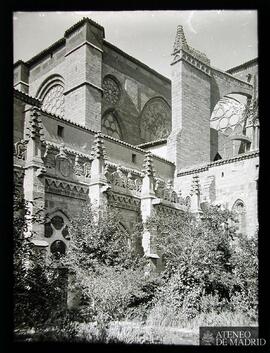 Claustro y crucero de la Catedral de Ávila.