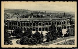 Tarjeta postal de vista general de la Arena de Verona editada por Gianni Ferrari en la misma ciudad.