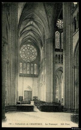 Tarjeta postal de vista interior del transepto de la Catedral de Chartres editada por los Neurdei...