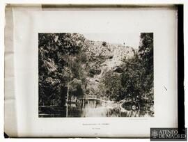 Aragón. El Lago del Monasterio de Piedra