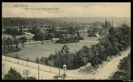 Tarjeta postal de vista panorámica sobre el Parque König Albert editada por Dr. Trenkler Co. en l...