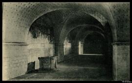 Tarjeta postal de vista interior de la Cripta de Notre-Dame-sous-Terre en la Catedral de Chartres...