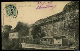 Tarjeta postal circulada de las antiguas murallas de Laval editada por Hamel-Jallier et Cie. y re...