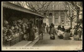 Tarjeta postal de escena costumbrista urbana en el Marché aux Fleurs des Allées en Cannes editada...