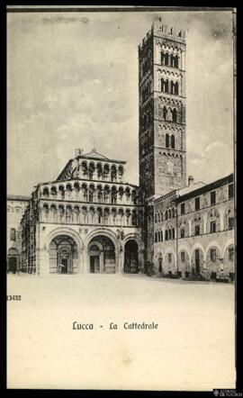 Tarjeta postal de detalle de la escultura de Il Volto Santo de la Catedral de San Martín de Lucca