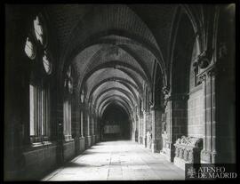 Claustro interior de la Catedral de Burgos