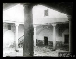 
Patio interior de una casa
