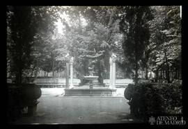 Fuente del niño de la espina en el Jardín de la Isla de Aranjuez