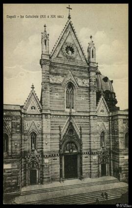 Tarjeta postal de vista exterior de la Catedral de Nápoles editada por Domenico Trampetti en la m...