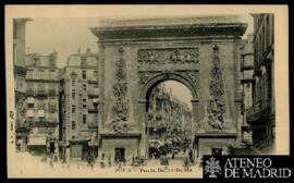 Tarjeta postal de la Porte Saint-Denis de París editada por los Berthaud Frères en París