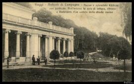 Tarjeta postal de vista exterior del pórtico del Stablimento e Palazzo della Fonte recién constru...