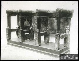 ¿Museo Arqueológico Nacional? Sillería de coro románica