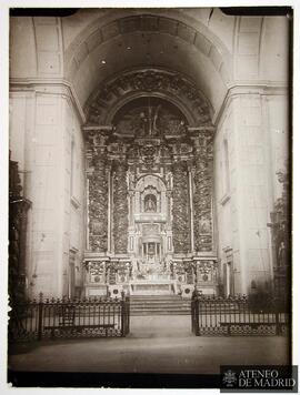 Altar de una catedral