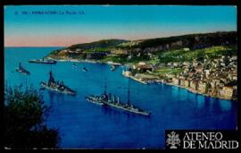 Tarjeta postal a color de vista panorámica de la Bahía de Villefranche editada por Lévy et Neurde...