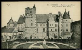 Tarjeta postal de vista exterior del Palacio Jacques-Coeur en Bourges editada por E. Maquaire en ...