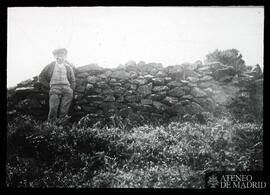 
Muro del parapeto del Castro de Céltigos de  Ortigueira (La Coruña).
