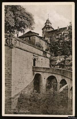 Tarjeta postal de la vista exterior del Castillo Vestnertor en Núremberg