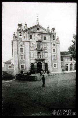 
Iglesia de Santa Teresa de  Ávila.
