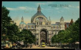 Tarjeta postal a color de vista exterior de la Estación Central de Amberes con carta no circulada...