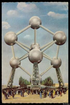 Tarjeta postal policromada de vista general del Atomium de Luxemburgo editada por BEATIC en Bruse...