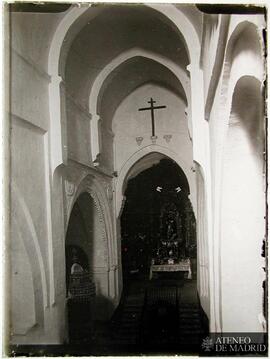 Interior de la iglesia de San Miguel de Olmedo (Valladolid).