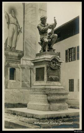 Tarjeta postal de fotografía de bromuro de plata del monumento escultórico dedicado a Joseph von ...