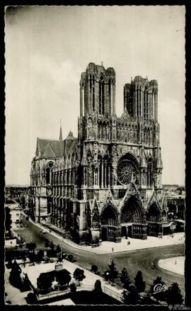 Tarjeta postal de vista general de la Catedral de Notre-Dame de Reims editada por la Compagnie de...