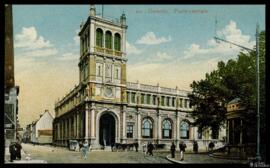 Tarjeta postal a color del edificio principal de Correos o Poste-centrale de Ostende editada por ...