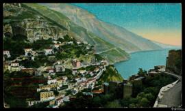 Tarjeta postal de vista panorámica de Positano editada por A. Fusco Dipino en la Piazza Duomo de ...